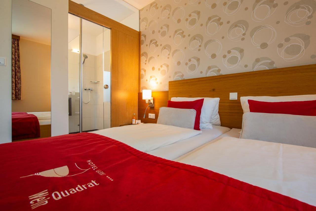 Hotel Garni Weinquadrat Вайсенкірхен-ін-дер-Вахау Екстер'єр фото