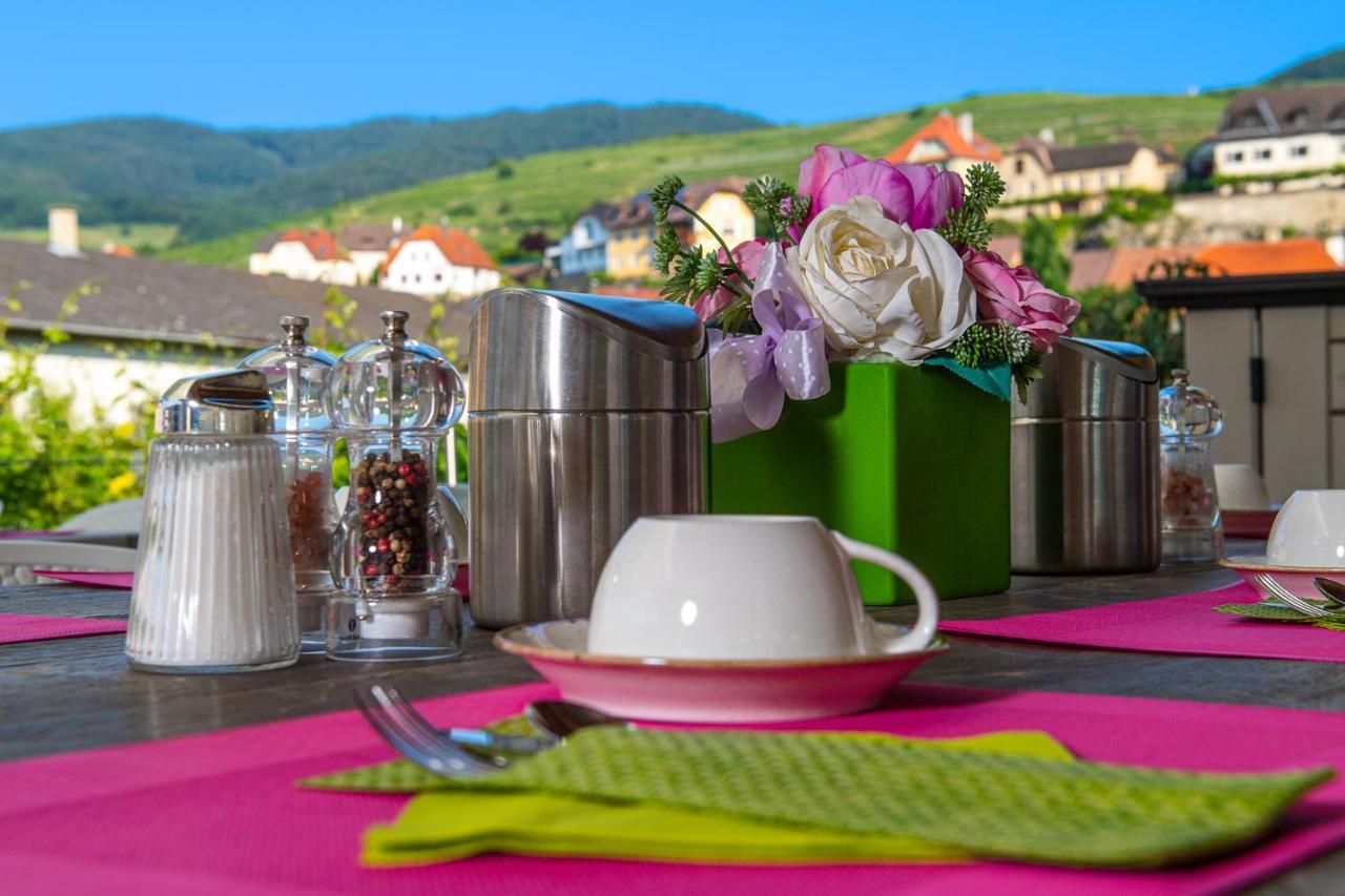Hotel Garni Weinquadrat Вайсенкірхен-ін-дер-Вахау Екстер'єр фото